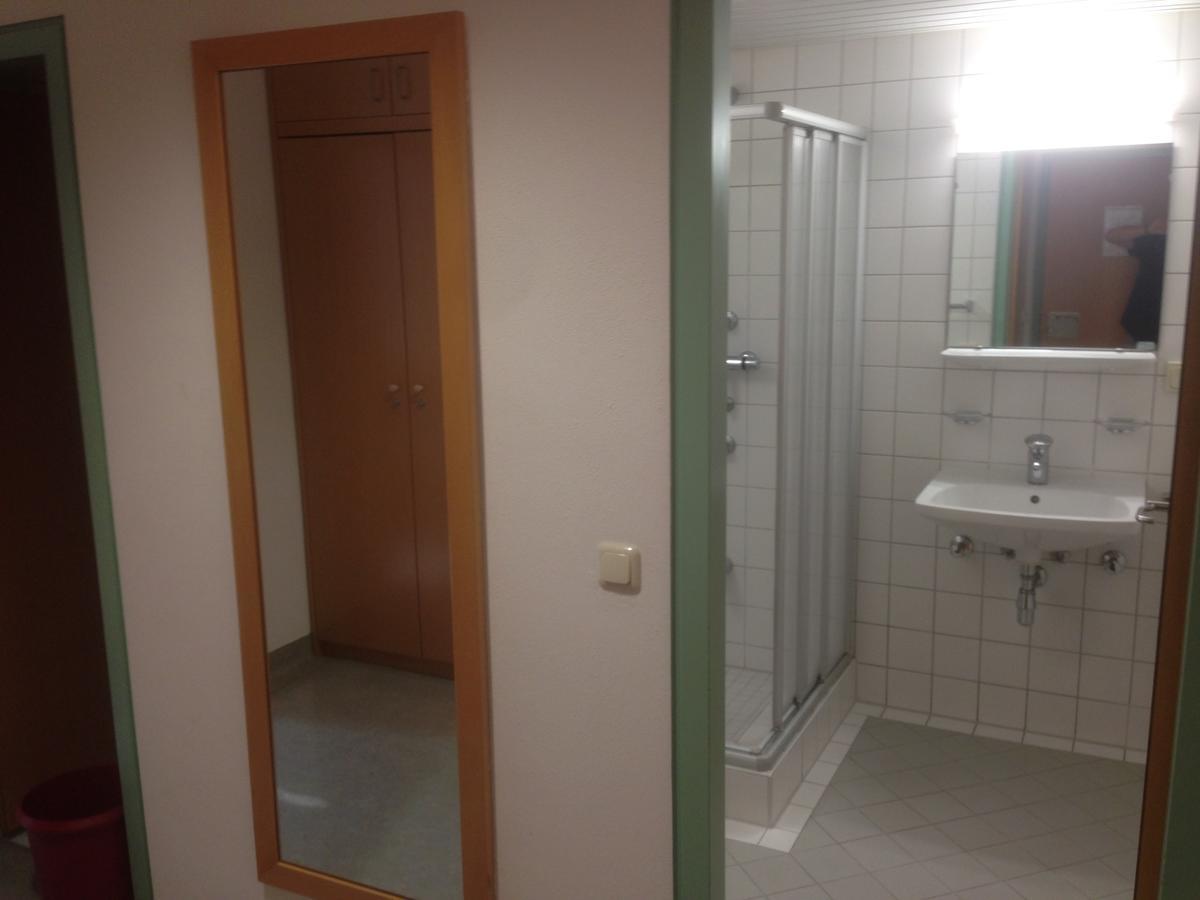 Hostel Obertrum Екстериор снимка
